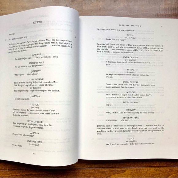 THE STAR TREK SCRIPTS: Book 2: …SEVEN OF NINE… - Picture 8 of 15